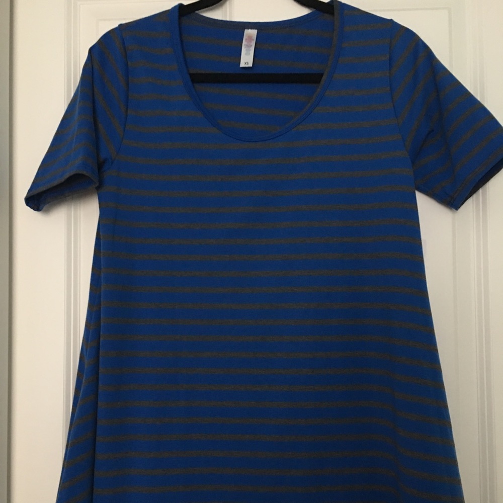 LulaRoe Perfect T